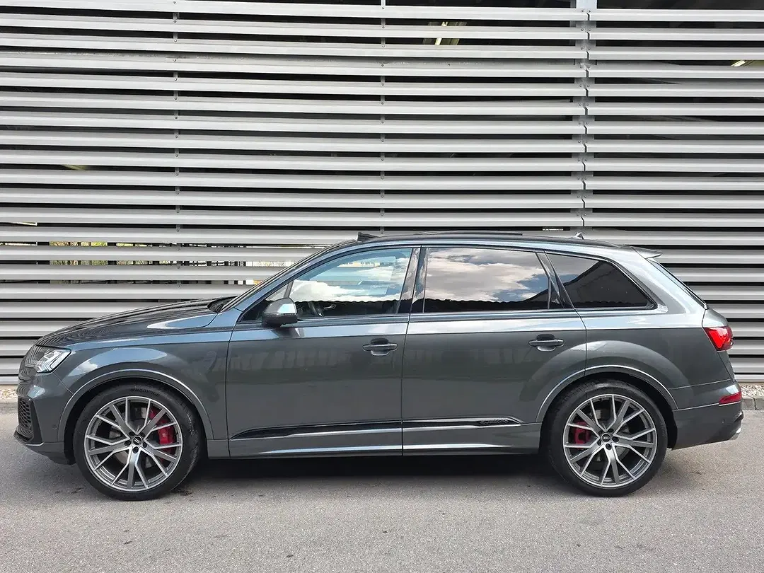 Audi SQ7 - Thumbnail 6