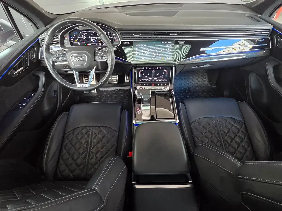 Audi SQ7 - Thumbnail 8