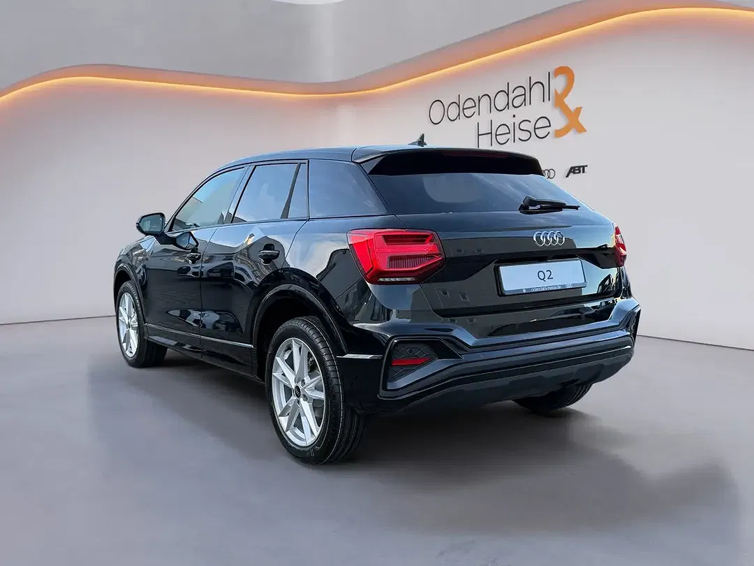 Audi Q2 - Thumbnail 3
