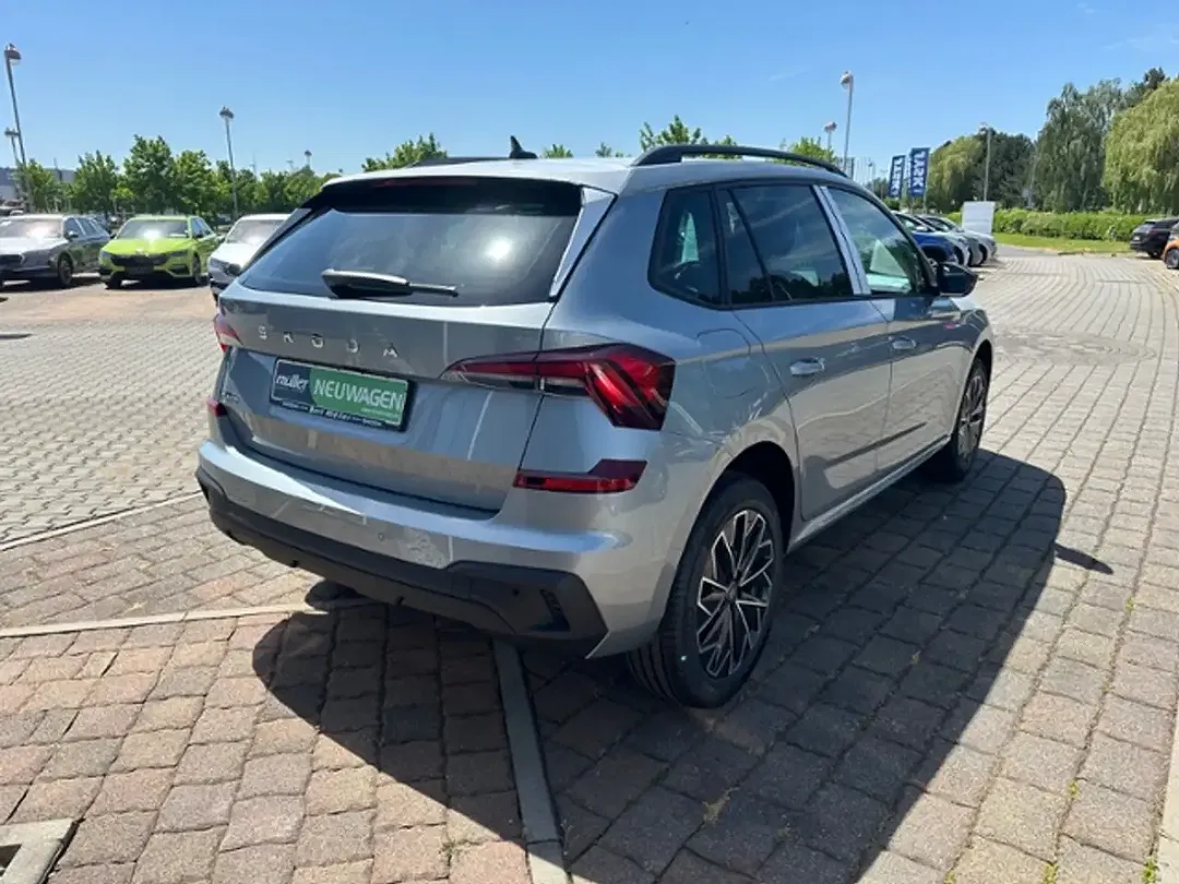 Skoda Kamiq - Thumbnail 5