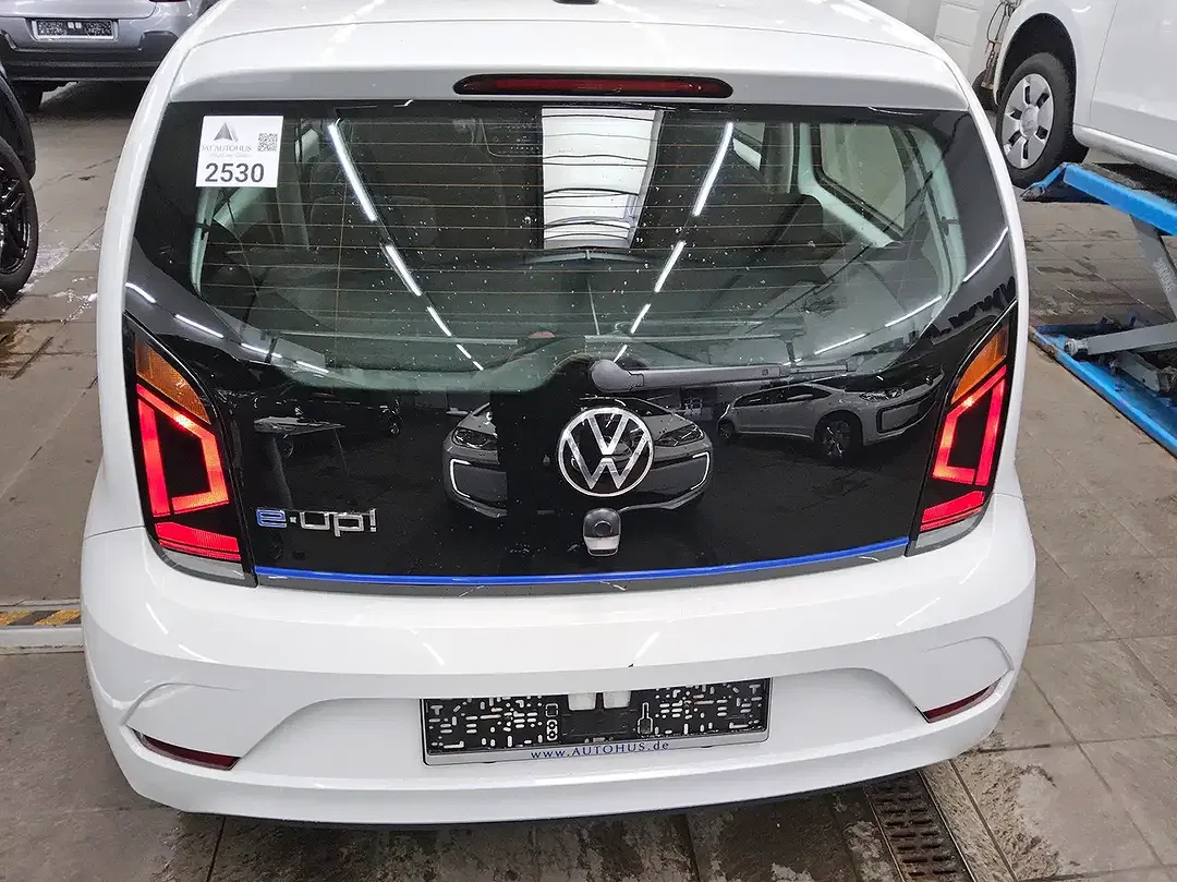 Volkswagen e-up! - Thumbnail 10