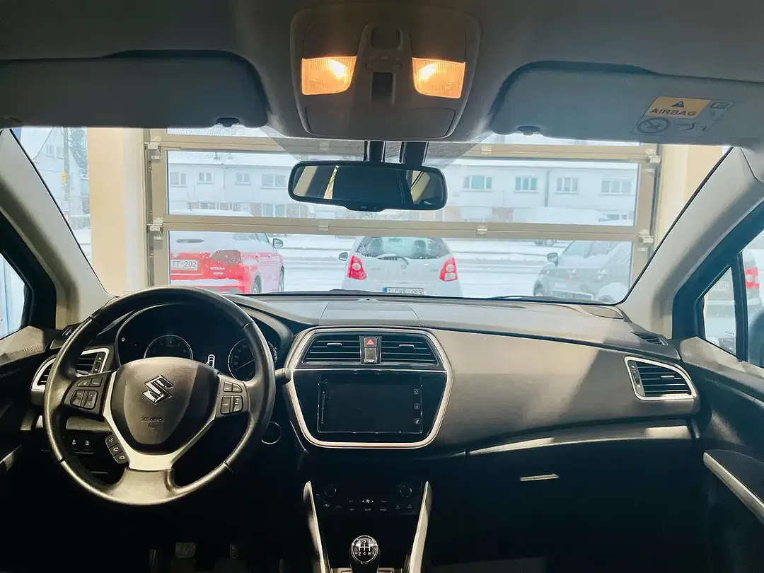 Suzuki S-Cross - Thumbnail 15