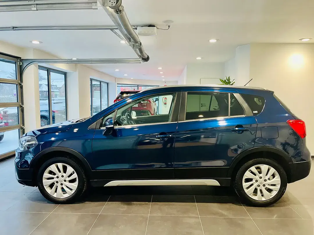 Suzuki S-Cross - Thumbnail 8