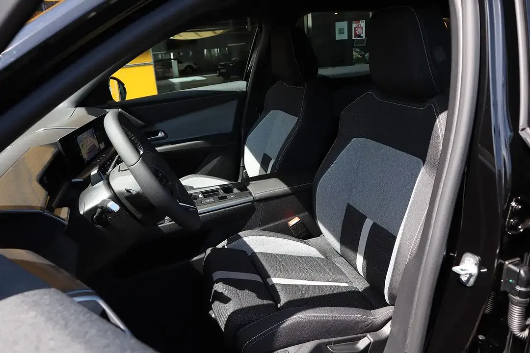 Opel Grandland X - Thumbnail 8