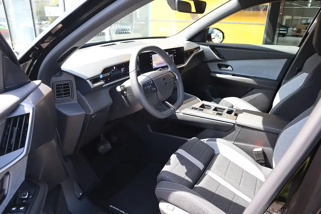 Opel Grandland X - Thumbnail 9