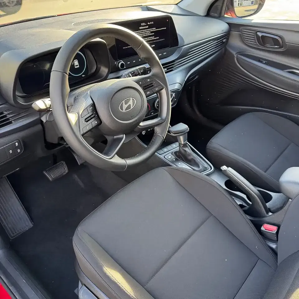 Hyundai i20 - Thumbnail 11
