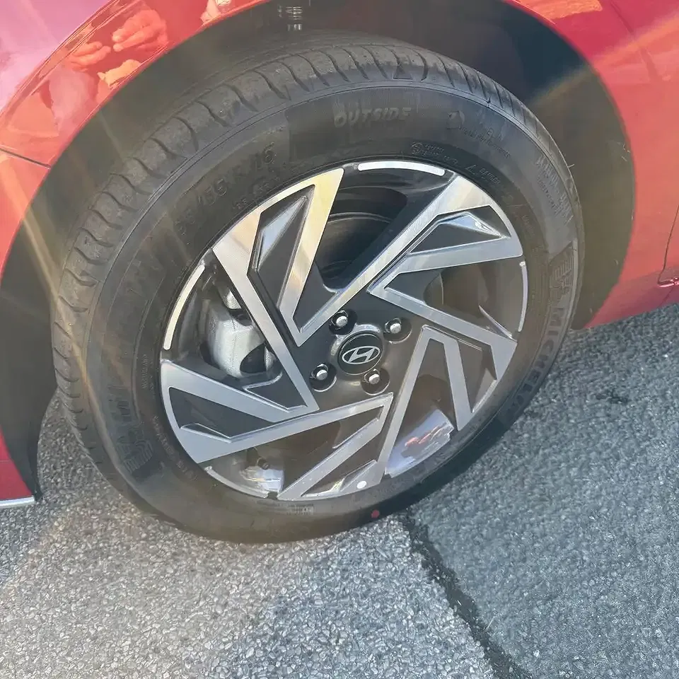 Hyundai i20 - Thumbnail 5