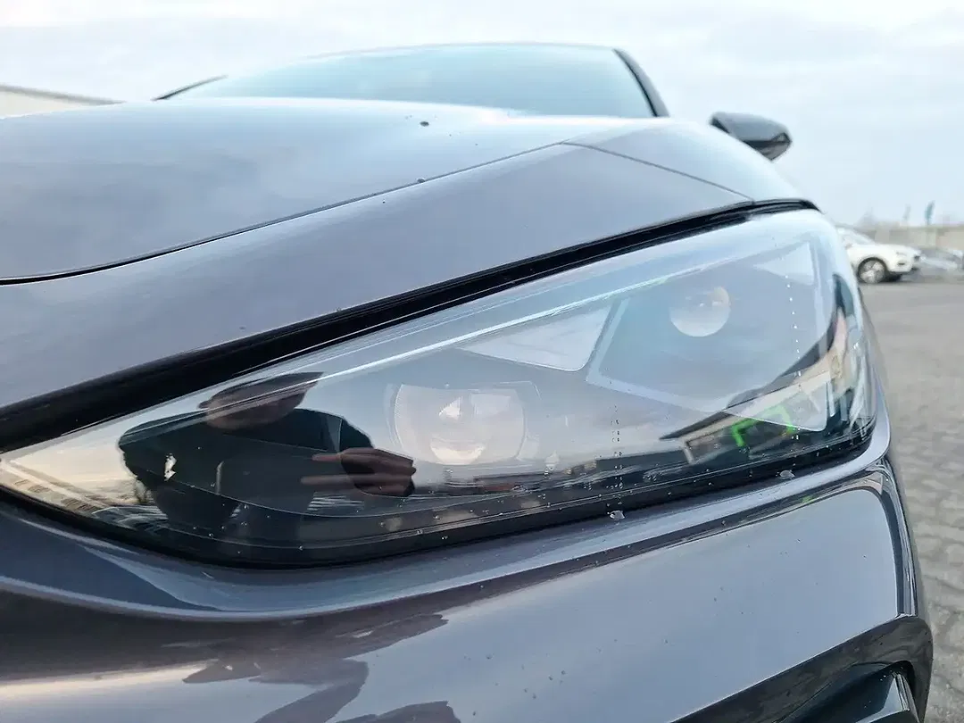 CUPRA Leon - Thumbnail 4