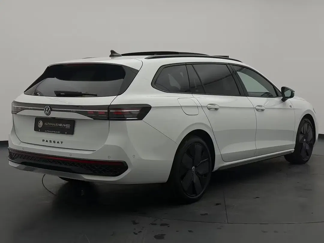 Volkswagen Passat Variant - Thumbnail 11