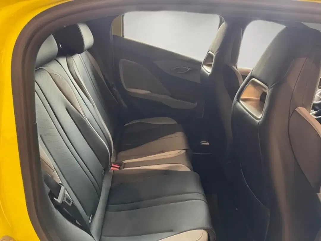 BYD Dolphin - Thumbnail 11