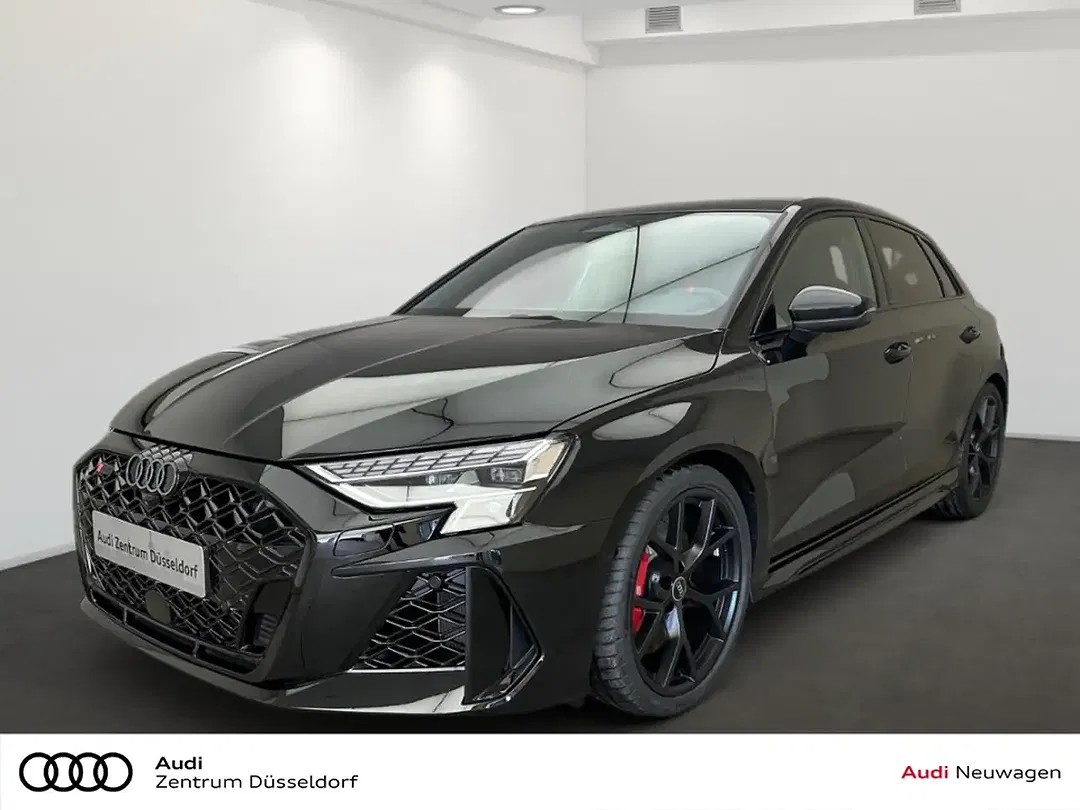 Audi RS3 - Thumbnail 1