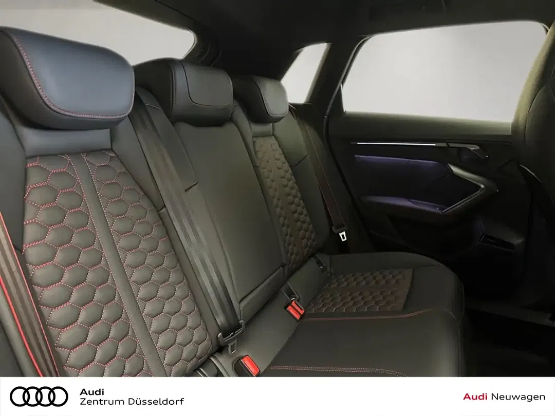 Audi RS3 - Thumbnail 6