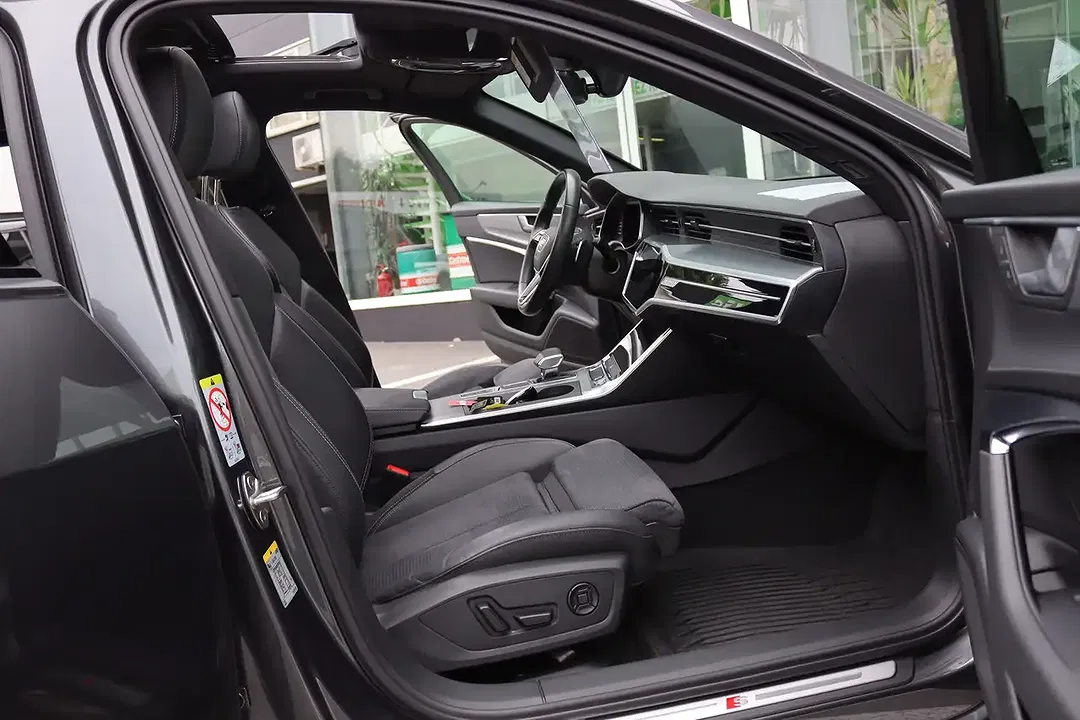Audi A6 - Thumbnail 9