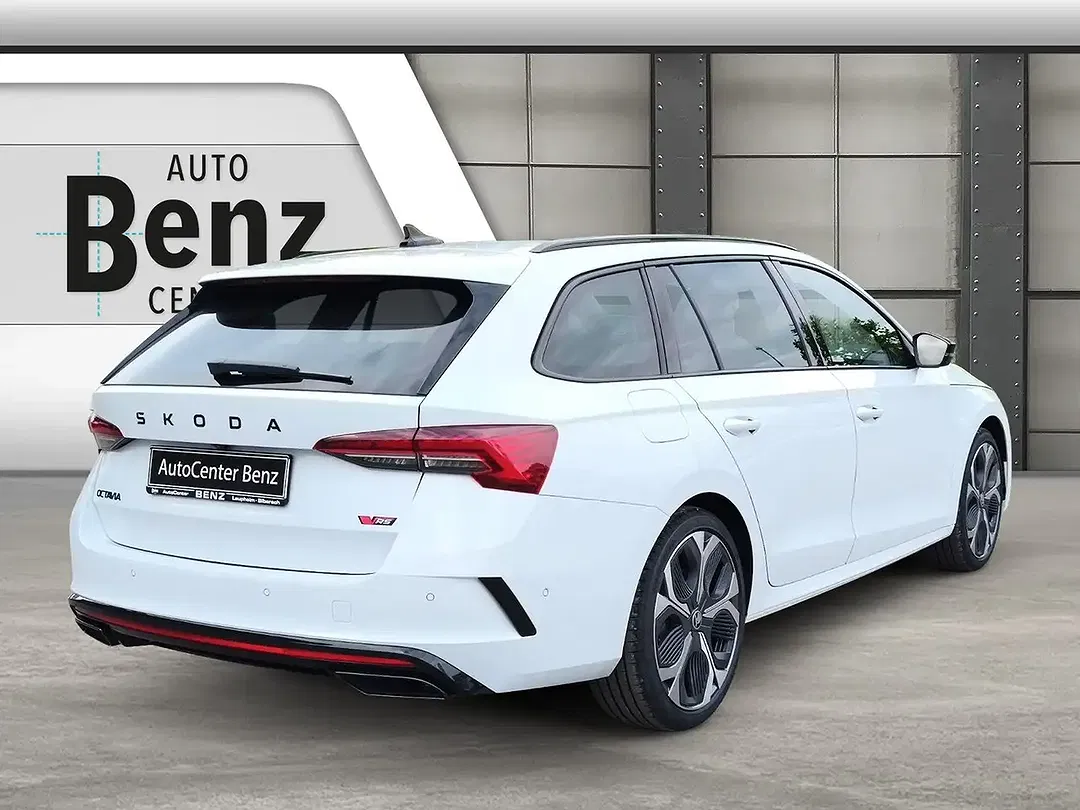 Skoda Octavia - Thumbnail 5