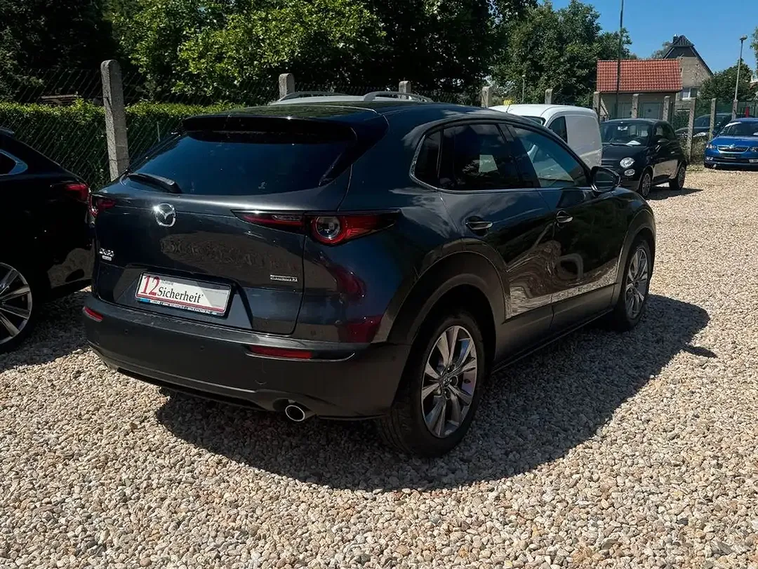 Mazda CX-30 - Thumbnail 4