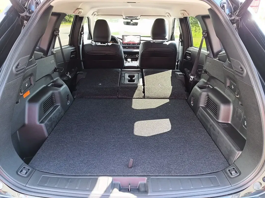 Mitsubishi Outlander - Thumbnail 15