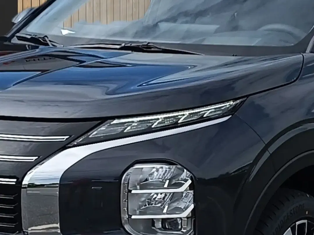 Mitsubishi Outlander - Thumbnail 7