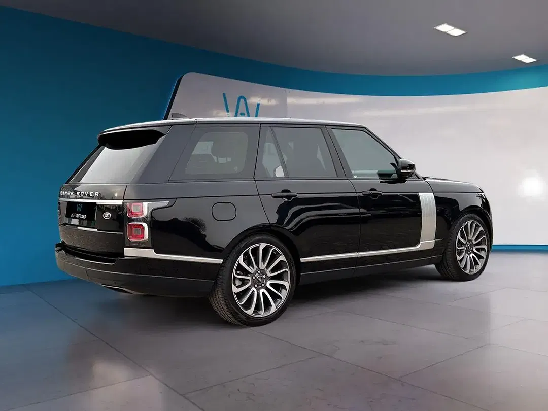 Land Rover Range Rover - Thumbnail 4