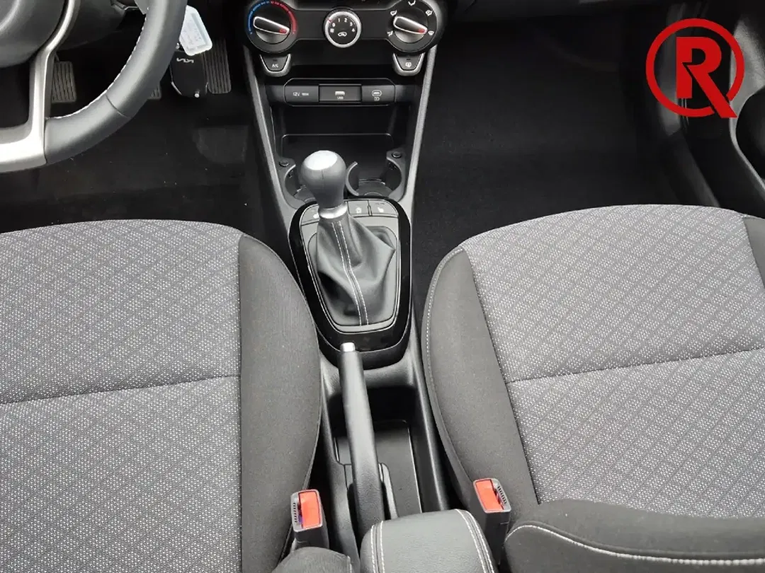 Kia Picanto - Thumbnail 13