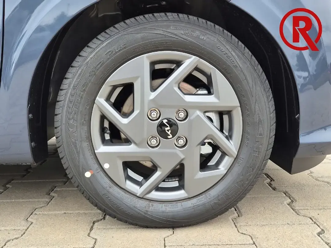 Kia Picanto - Thumbnail 7