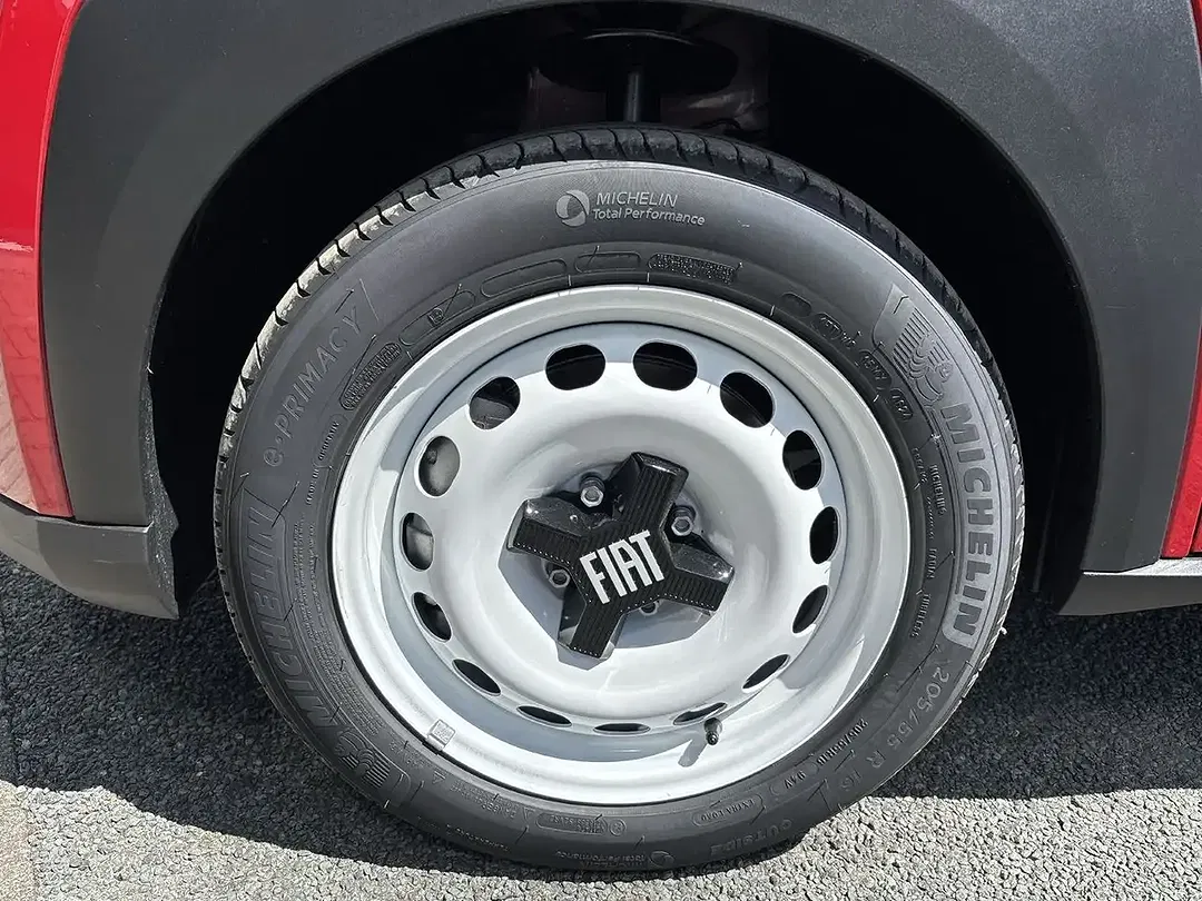 Fiat Grande Panda - Thumbnail 7