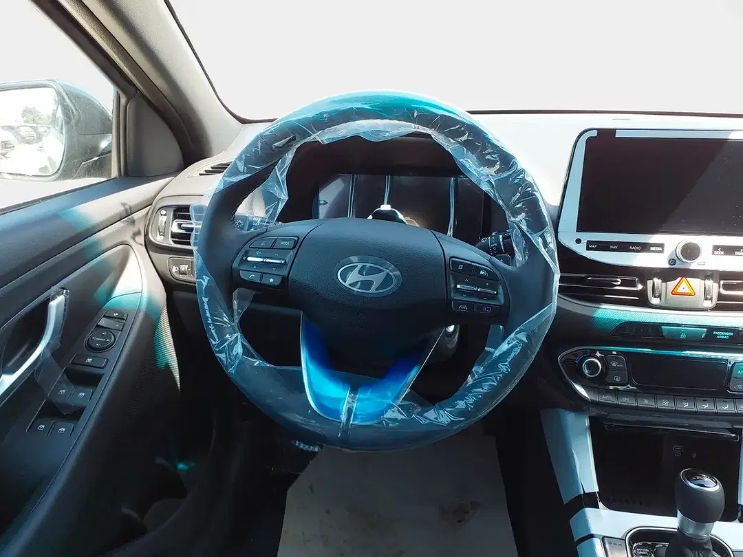 Hyundai i30 - Thumbnail 13