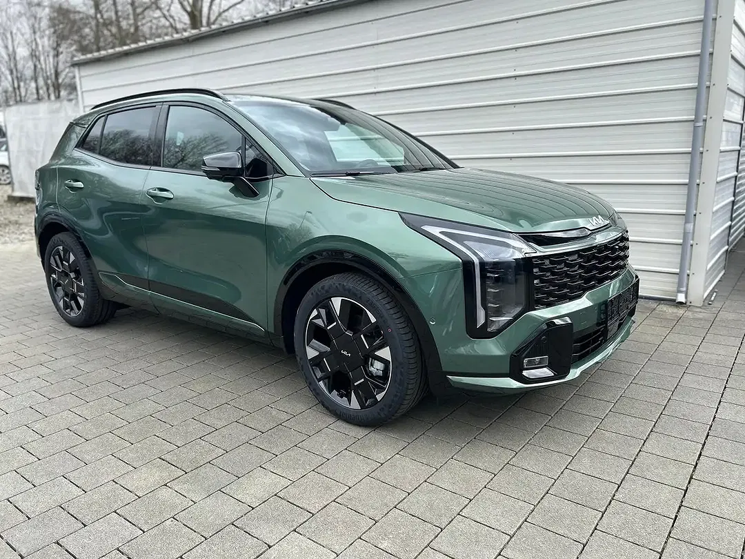 Kia Sportage - Thumbnail 1