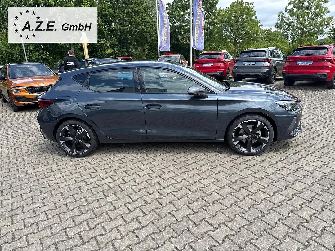 CUPRA Leon - Thumbnail 5