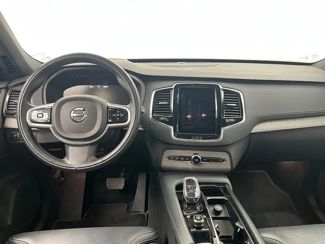 Volvo XC90 - Thumbnail 10