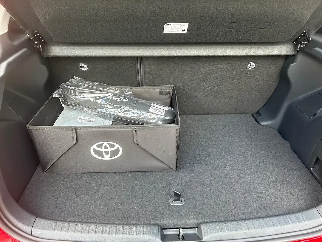 Toyota Yaris - Thumbnail 15