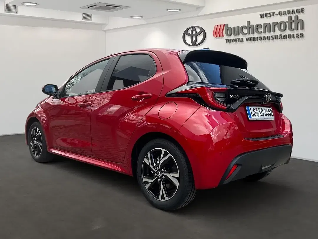 Toyota Yaris - Thumbnail 7