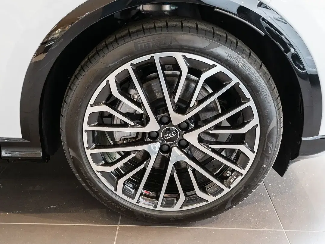 Audi Q5 - Thumbnail 8