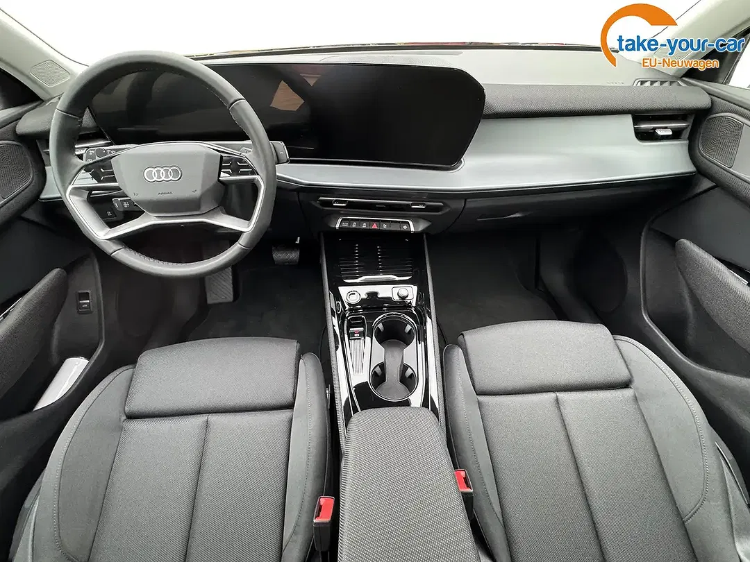 Audi Q3 - Thumbnail 12