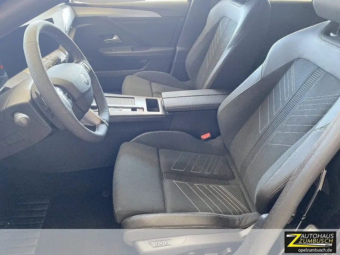 Opel Astra - Thumbnail 9