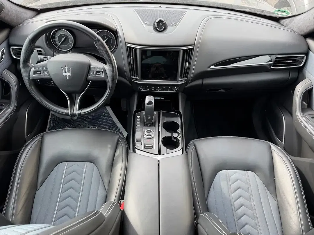 Maserati Levante - Thumbnail 12