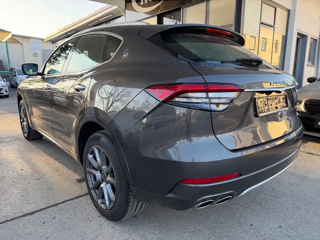 Maserati Levante - Thumbnail 6