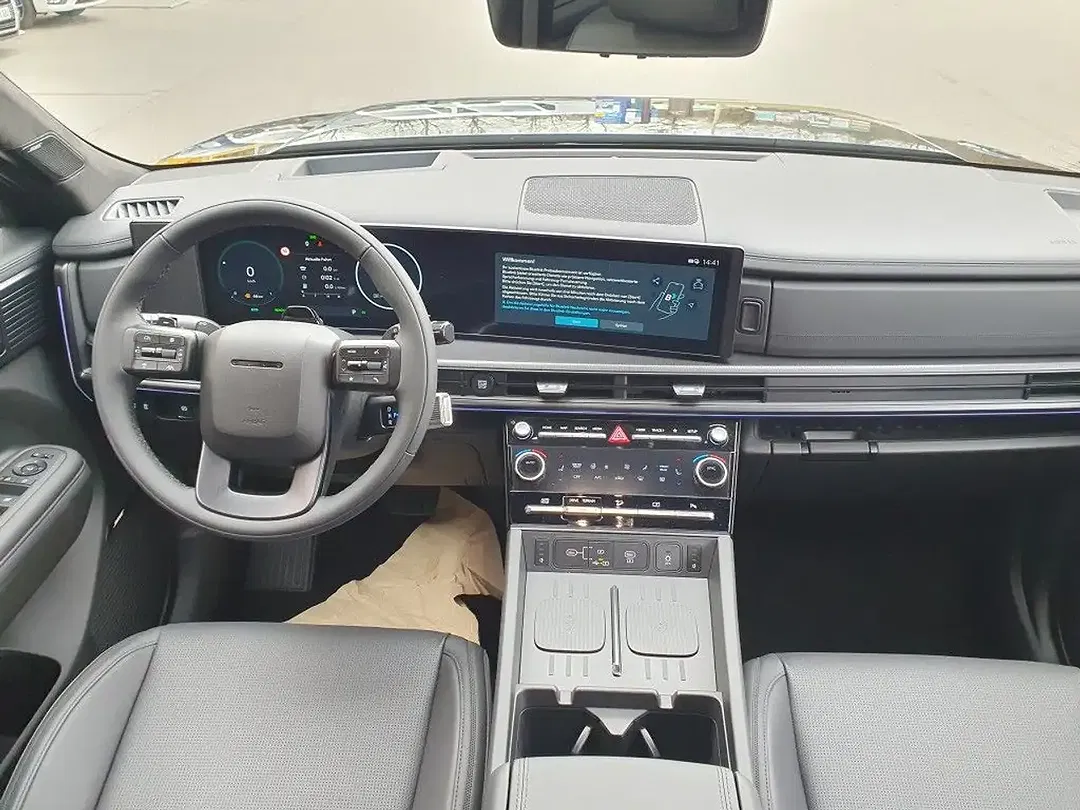Hyundai SANTA FE - Thumbnail 11