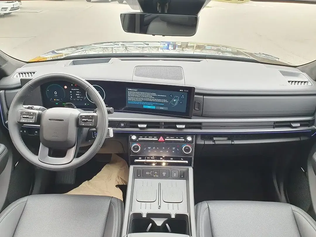Hyundai SANTA FE - Thumbnail 12