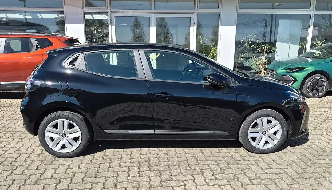 Renault Clio - Thumbnail 4