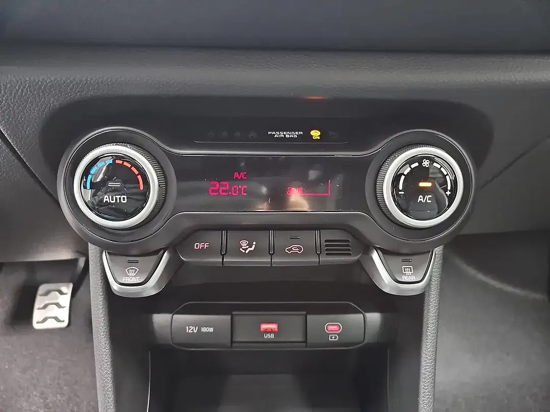 Kia Picanto - Thumbnail 11