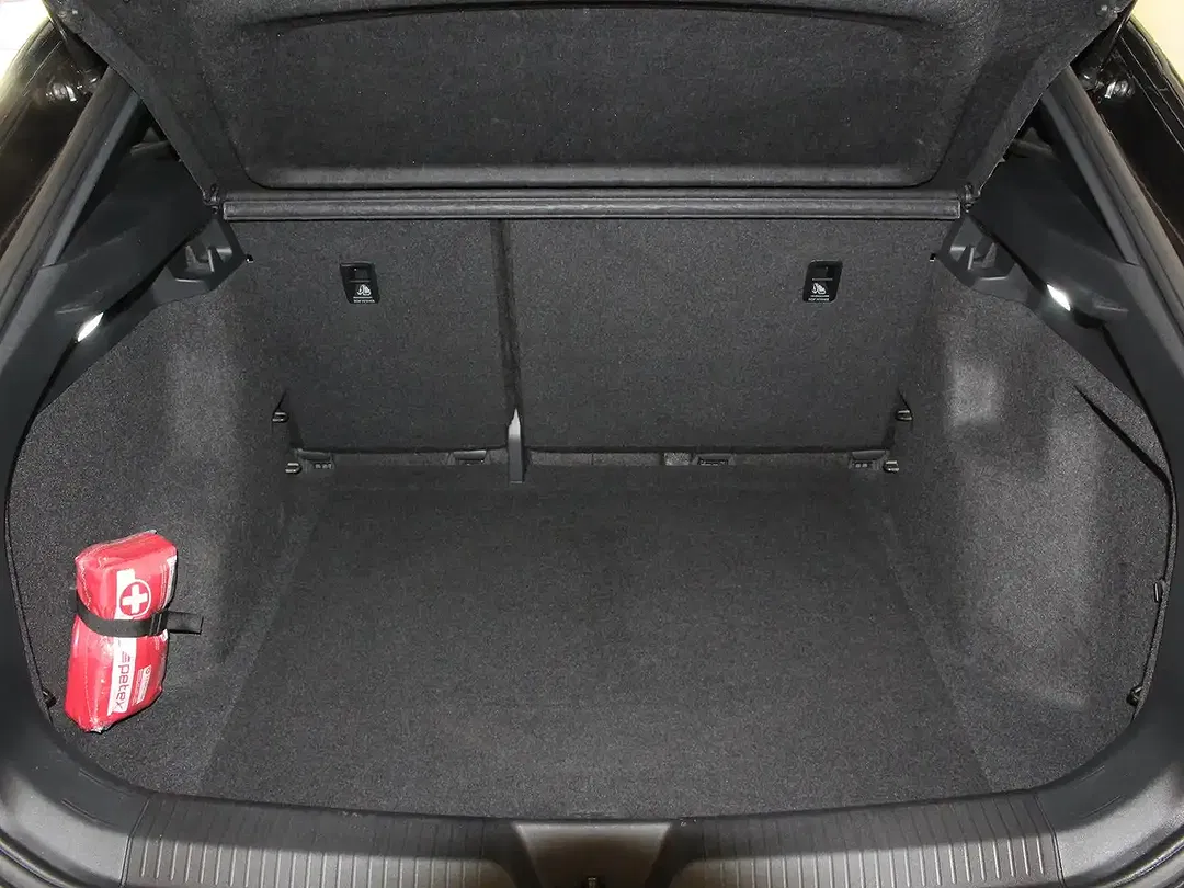 Volkswagen ID.4 - Thumbnail 9