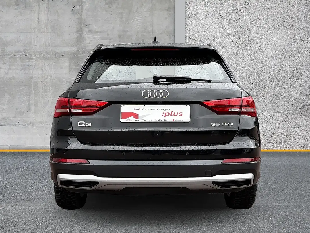 Audi Q3 - Thumbnail 4