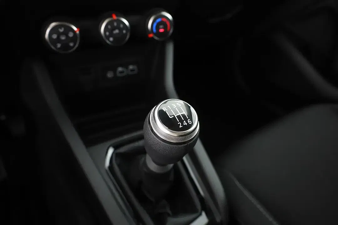 Renault Clio - Thumbnail 13