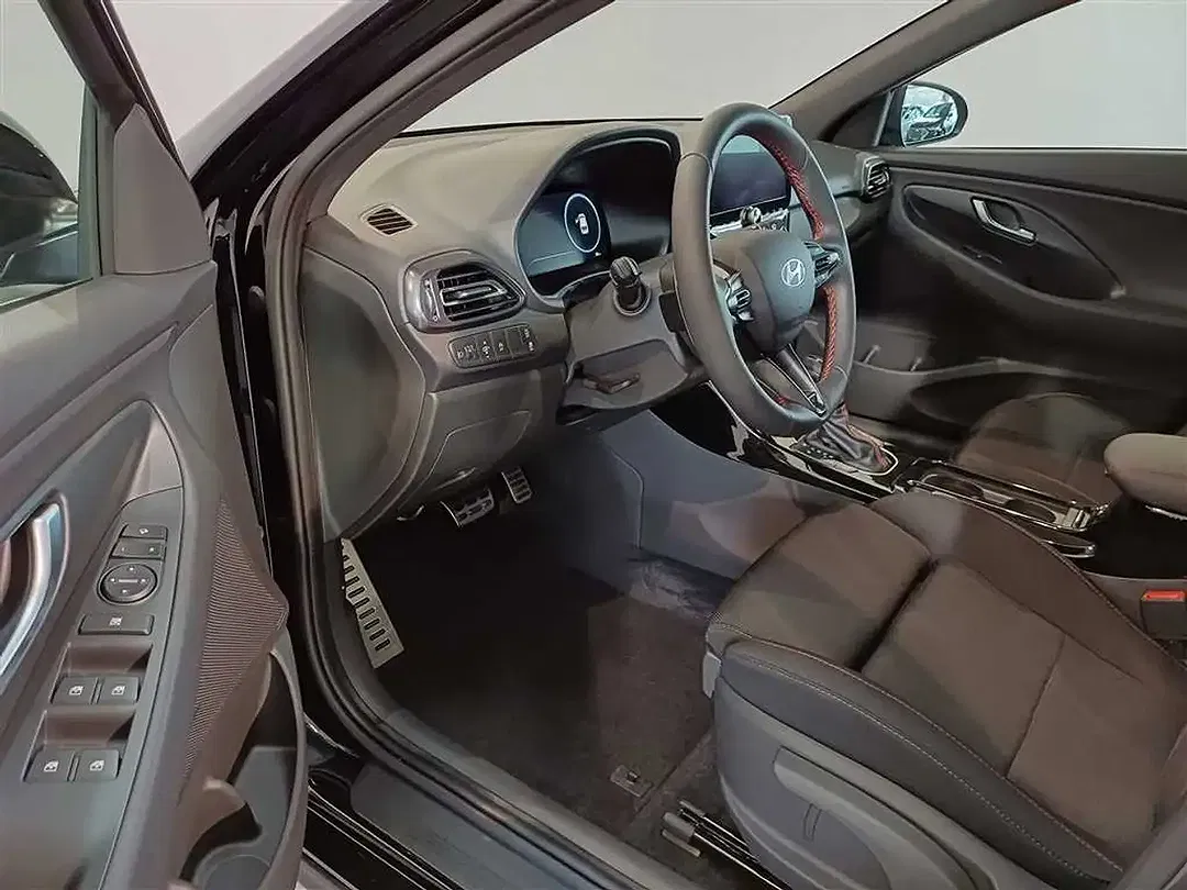 Hyundai i30 - Thumbnail 10