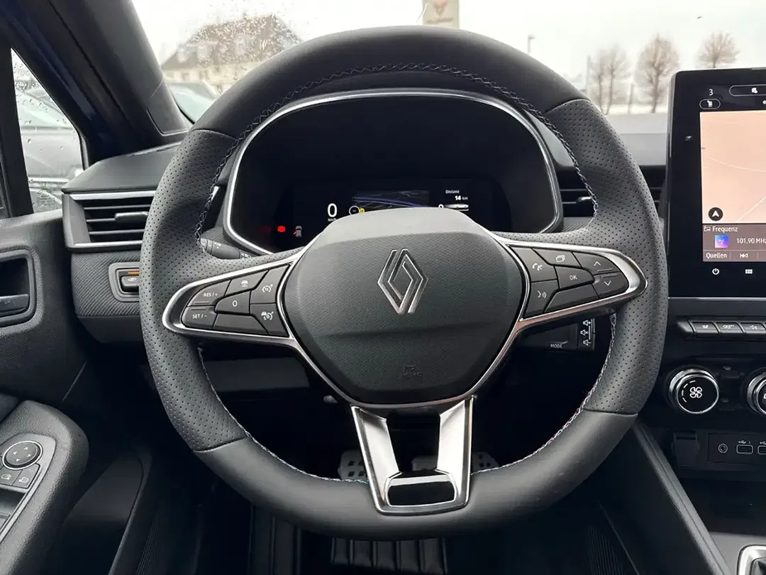 Renault Clio - Thumbnail 15
