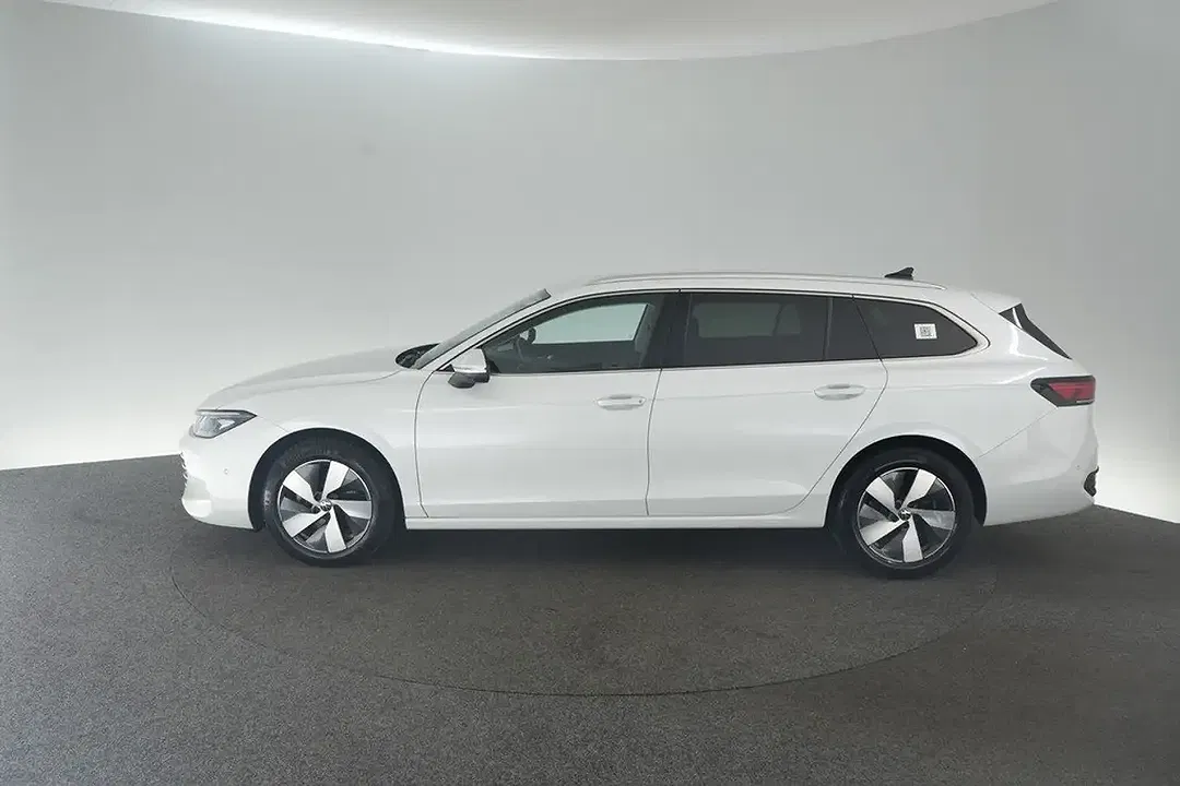 Volkswagen Passat Variant - Thumbnail 5