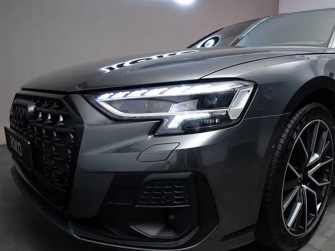 Audi A8 - Thumbnail 10