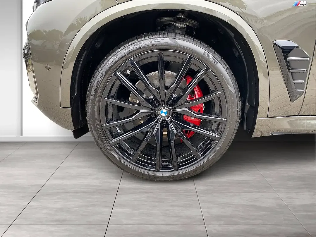 BMW X5 - Thumbnail 6