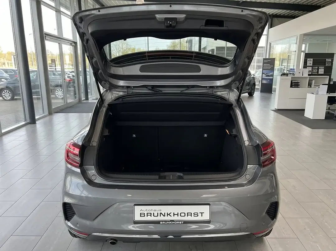 Renault Clio - Thumbnail 15