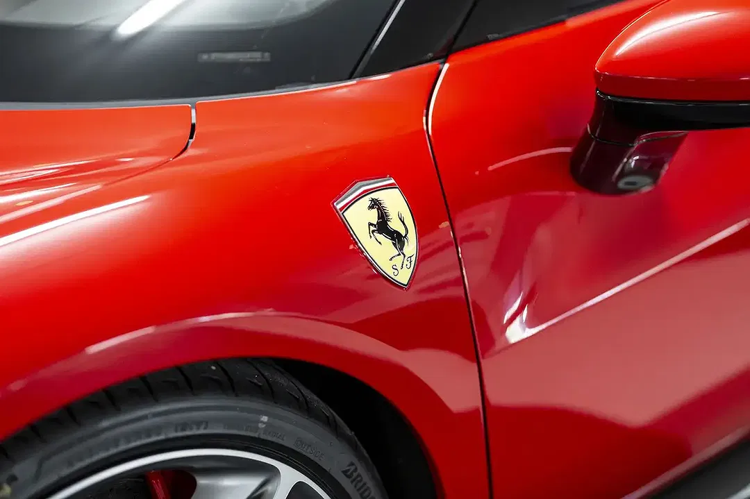 Ferrari 296 GTS - Thumbnail 12